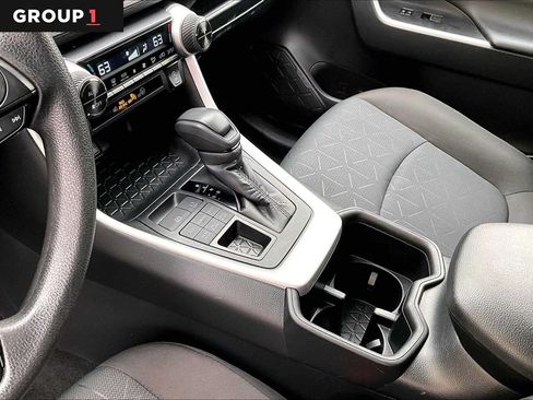 Certified 2025 Toyota RAV4 XLE AWD/4WD image 17