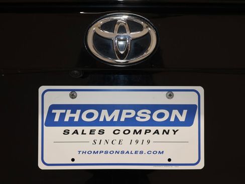 Used 2024 Toyota RAV4 Adventure image 36