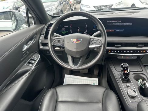 Used 2024 Cadillac XT4 Premium Luxury AWD/4WD image 19