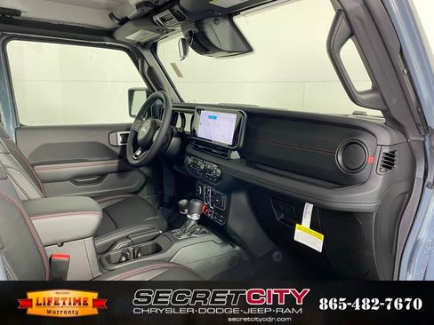 New 2026 Jeep Gladiator Rubicon AWD/4WD image 31