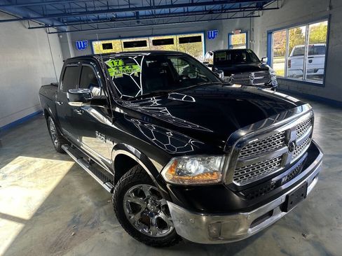 Used 2017 RAM 1500 Laramie image 4
