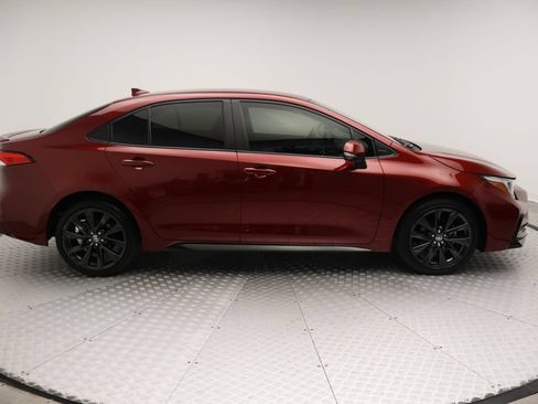 Certified 2025 Toyota Corolla SE FWD image 7