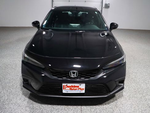 Used 2023 Honda Civic Sport image 4