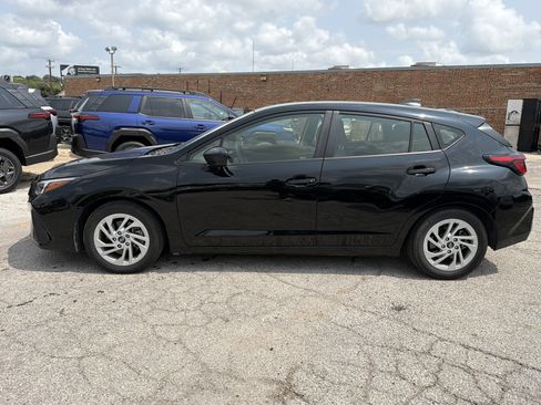 Used 2024 Subaru Impreza 2.0i AWD/4WD image 6