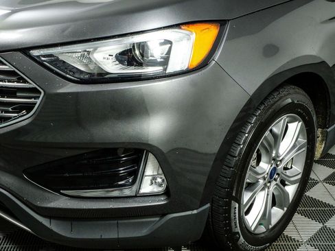 Used 2019 Ford Edge Titanium FWD image 38