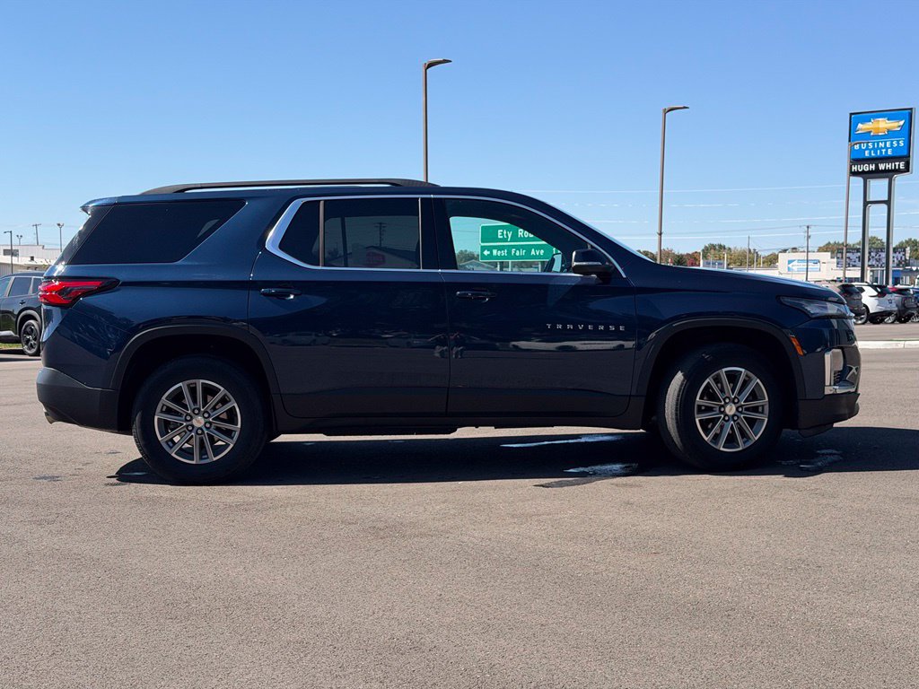 Used 2023 Chevrolet Traverse LT AWD/4WD image 6