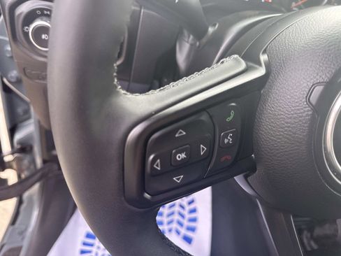 Certified 2025 Jeep Wrangler Unlimited Sport image 22