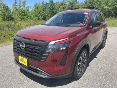 New 2026 Nissan Pathfinder Platinum