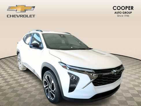 New 2026 Chevrolet Trax RS w/ Sunroof Package image 1