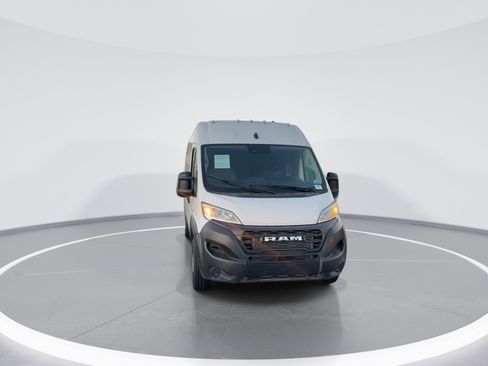 Used 2025 RAM ProMaster 2500 w/ Storage Group image 3