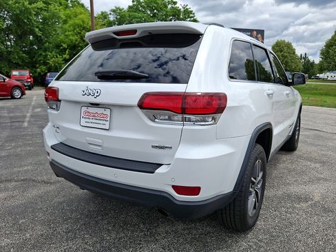 Used 2020 Jeep Grand Cherokee Laredo w/ Quick Order Package 2BN North AWD/4WD image 11