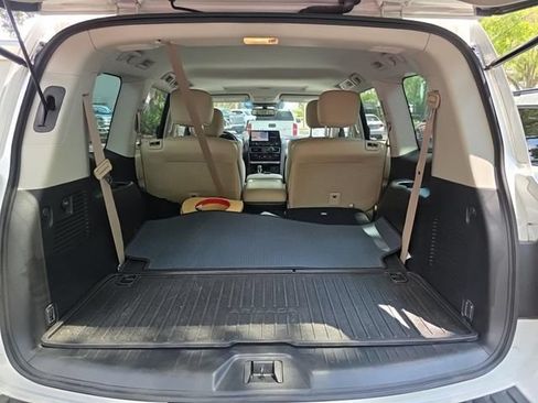 Used 2023 Nissan Armada SL w/ Captain's Chairs Package RWD image 7