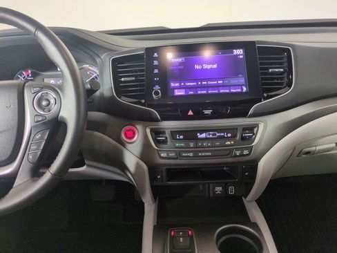 Certified 2023 Honda Ridgeline RTL image 21