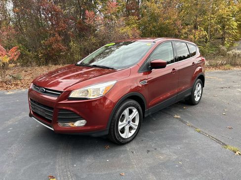 Used 2014 Ford Escape SE image 7