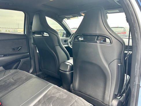Used 2022 Hyundai Elantra N FWD image 17