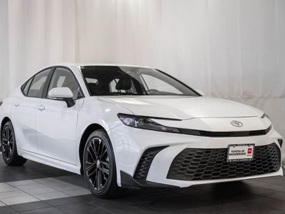 Used 2025 Toyota Camry SE