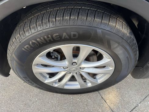 Used 2017 INFINITI QX70 2WD image 29