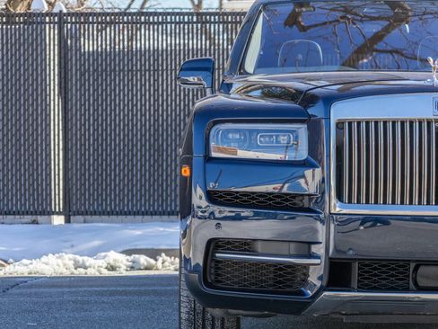 Used 2019 Rolls-Royce Cullinan AWD/4WD image 4