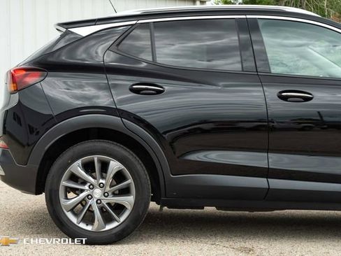 Used 2021 Buick Encore GX Essence w/ Advanced Technology Package image 5