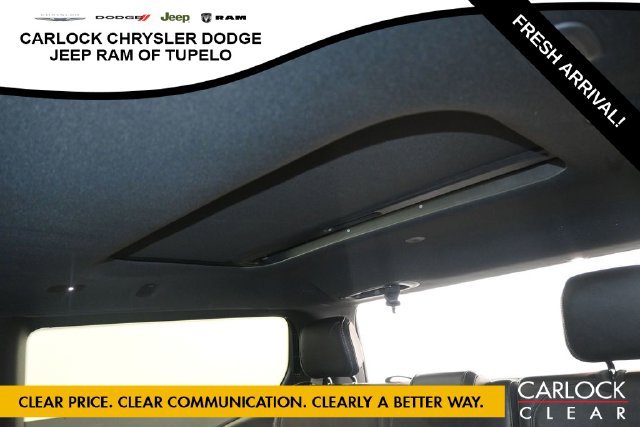 Used 2023 Jeep Wagoneer Series II AWD/4WD image 28