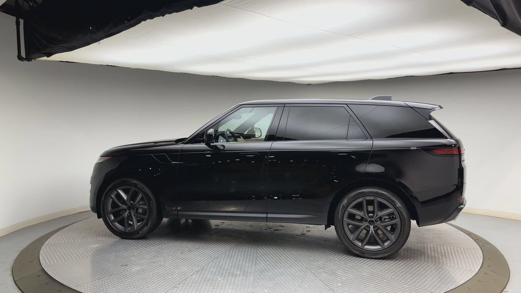 New 2026 Land Rover Range Rover Sport SE AWD/4WD image 5