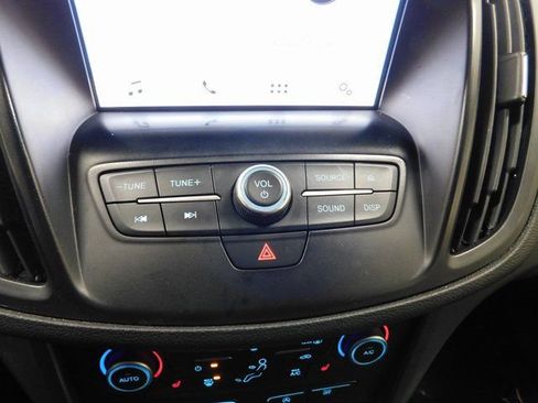 Used 2018 Ford Escape SEL image 30