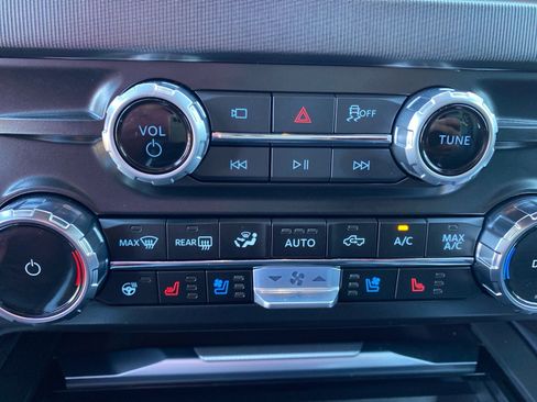 Used 2026 Ford F450 Platinum w/ Camper Package AWD/4WD image 14