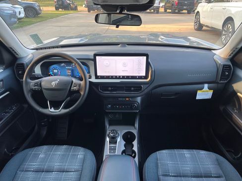 New 2025 Ford Bronco Sport Big Bend image 13