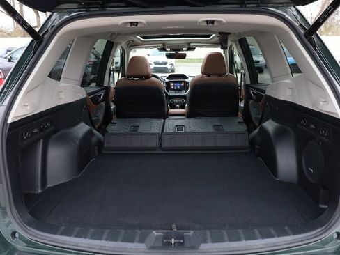 Certified 2022 Subaru Forester Touring w/ Popular Package #3 image 8