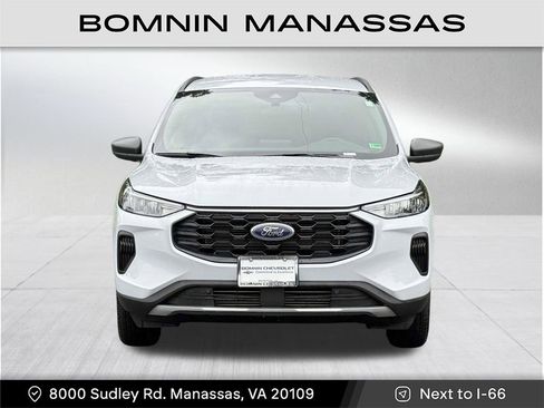 Used 2025 Ford Escape ST-Line image 25