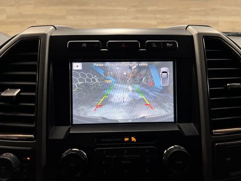 Used 2019 Ford F150 Raptor image 9