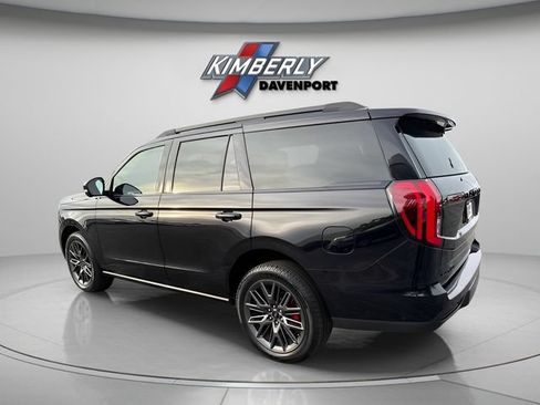 Used 2025 Ford Expedition Platinum w/ Stealth Performance Package AWD/4WD image 3