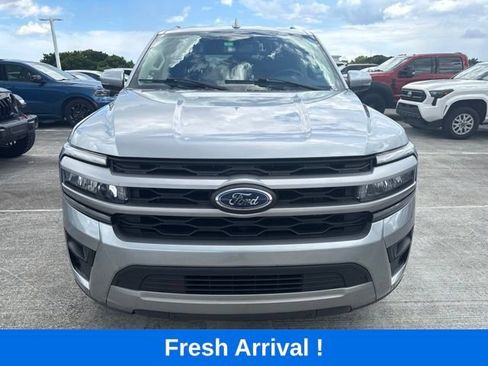 Used 2023 Ford Expedition XLT RWD image 19