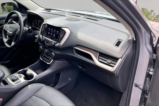 Used 2023 GMC Terrain Denali AWD/4WD image 15