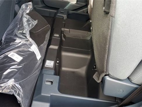 New 2025 Ford Maverick XLT w/ Equipment Group 301A image 34