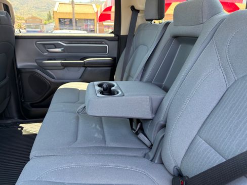 Used 2020 RAM 1500 Big Horn RWD image 19