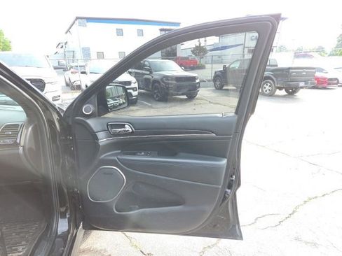 Used 2021 Jeep Grand Cherokee High Altitude AWD/4WD image 19