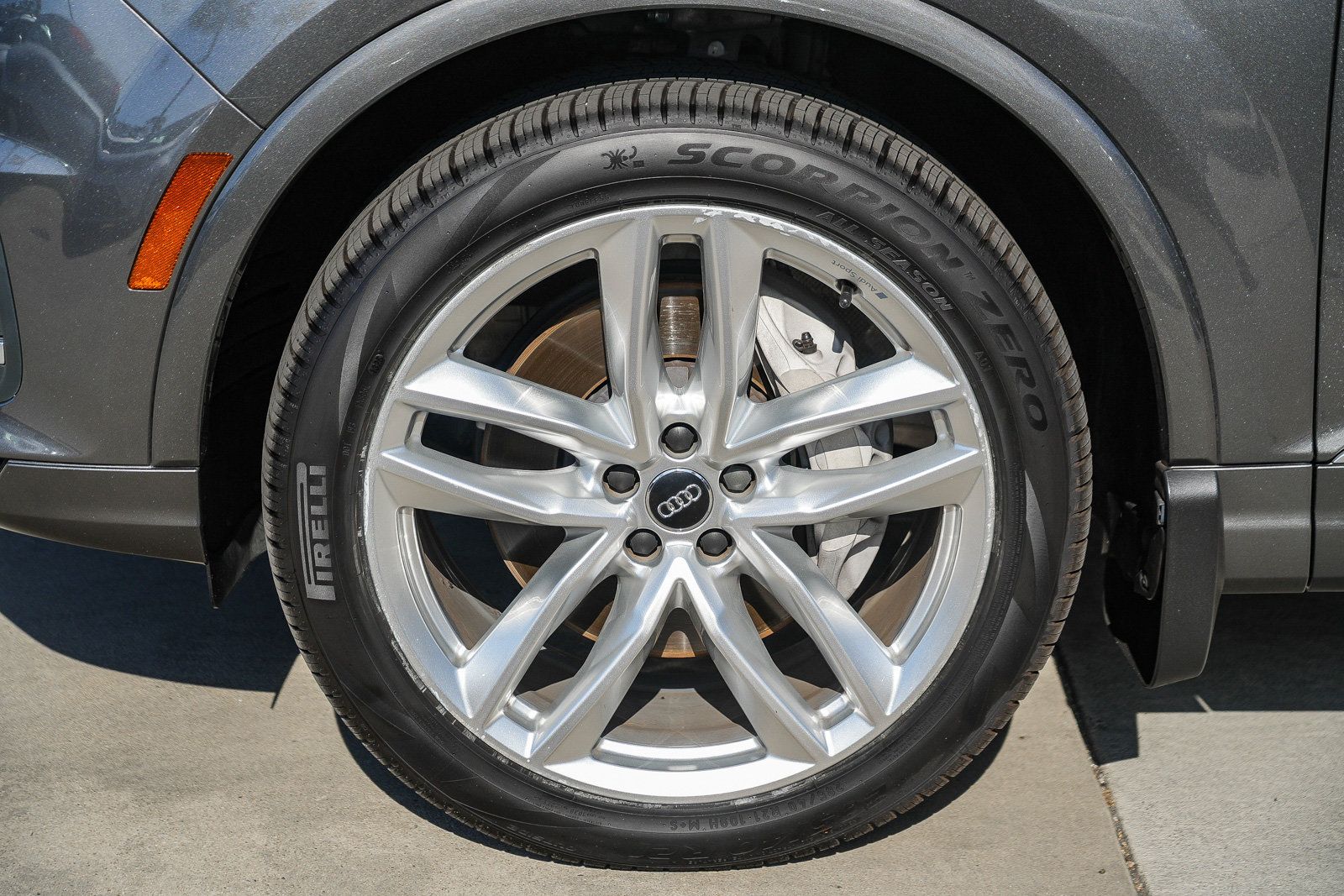 Used 2018 Audi Q7 3.0T Prestige AWD/4WD image 11
