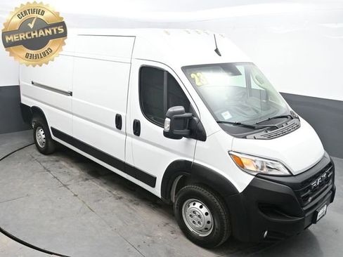 Used 2023 RAM ProMaster 2500 image 24