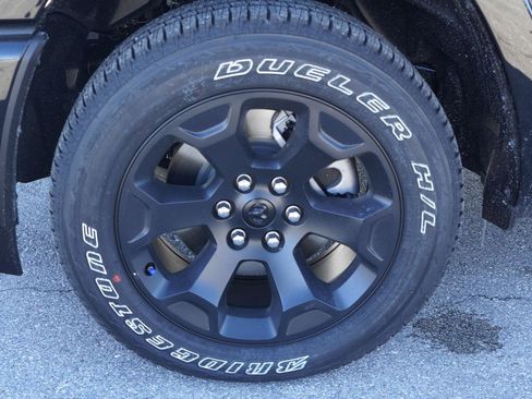 New 2026 RAM 1500 Big Horn w/ Night Edition image 9