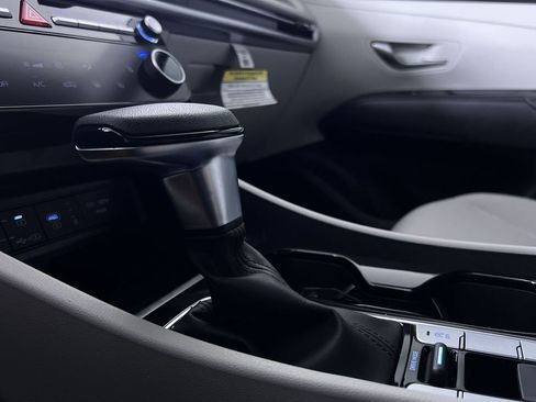 Used 2025 Hyundai Tucson SEL image 22