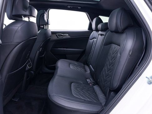 Used 2025 Kia Sportage X-Line Prestige AWD/4WD image 42