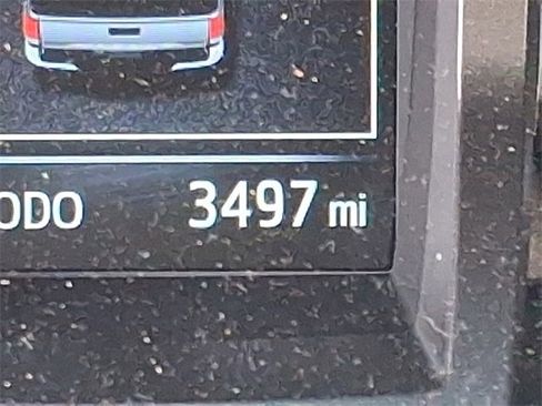 Used 2023 Toyota Tacoma TRD Off-Road image 21