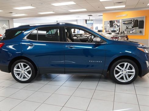 Used 2020 Chevrolet Equinox Premier AWD/4WD image 15