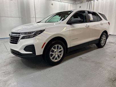 Used 2023 Chevrolet Equinox LS w/ LS Convenience Package