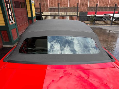 Used 2013 Ford Mustang GT w/ Security Pkg RWD image 9