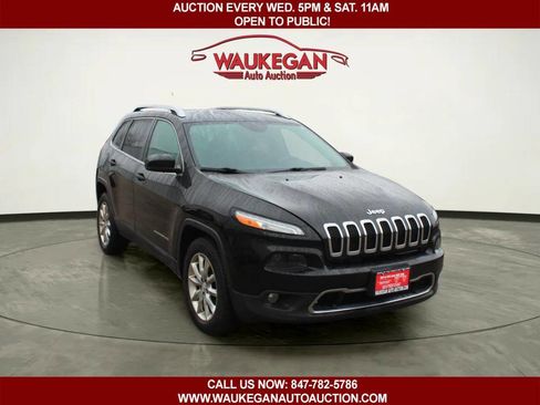 Used 2017 Jeep Cherokee Limited w/ Trailer Tow Group image 3