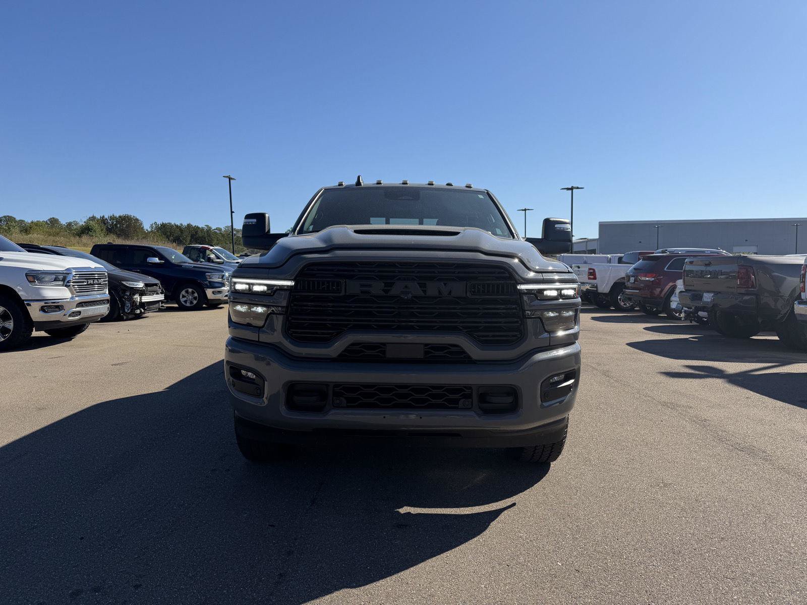 Used 2026 RAM 2500 Laramie AWD/4WD image 2