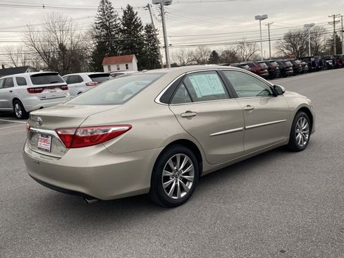 Used 2015 Toyota Camry XLE image 5