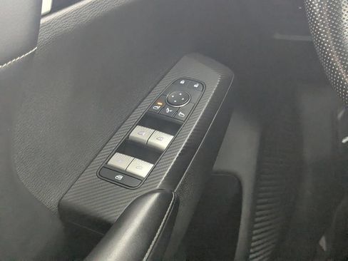 Used 2024 Mitsubishi Outlander SE FWD image 18